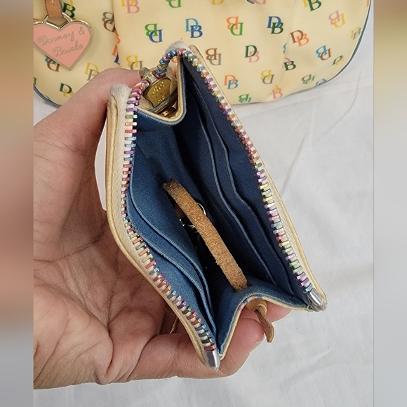 Vintage Dooney and Bourke Classic Purse & Wallet Set - Picture 13 of 13
